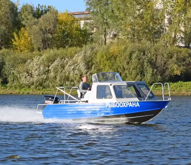 Алюминиевый катер Неман 550 с каютой в Димитровграде Алюминиевый катер Неман 550 с каютой в Димитровграде