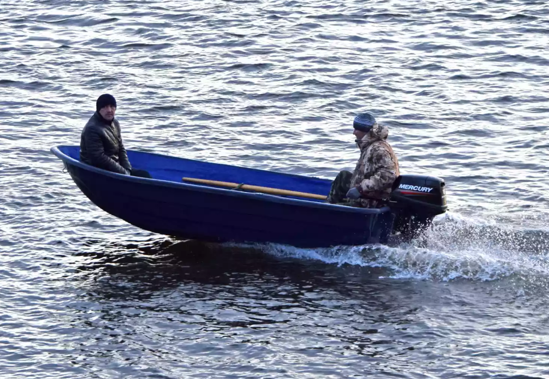 Стеклопластиковая лодка Neman-340 (тримаран) в Димитровграде Стеклопластиковая лодка Neman-340 (тримаран) в Димитровграде