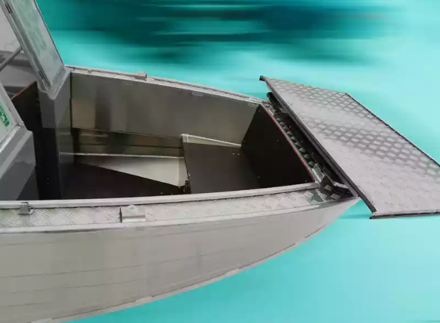 Алюминиевый катер Wyatboat-430T DCM Трансформер в Димитровграде Алюминиевый катер Wyatboat-430T DCM Трансформер в Димитровграде