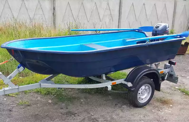 Стеклопластиковая лодка Neman-340 (тримаран) в Димитровграде Стеклопластиковая лодка Neman-340 (тримаран) в Димитровграде