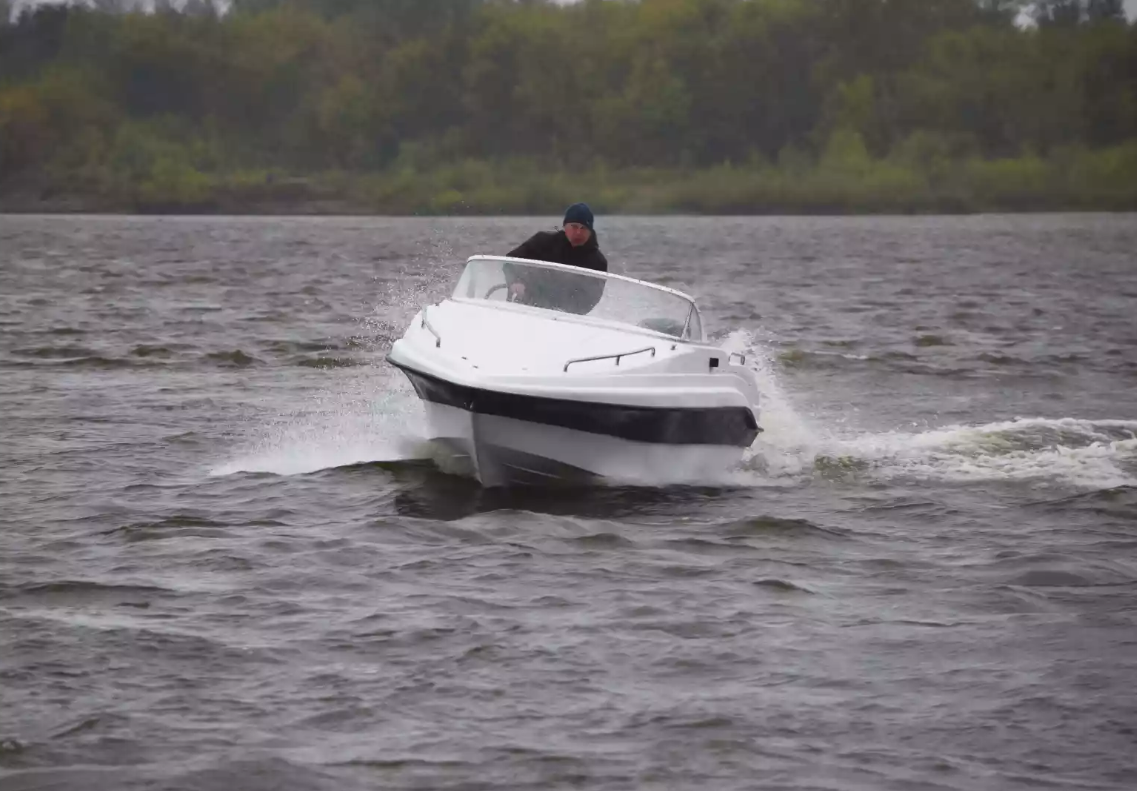 Стеклопластиковый катер Neman-500 Р в Димитровграде Стеклопластиковый катер Neman-500 Р в Димитровграде