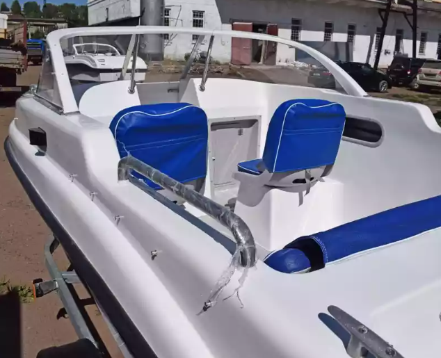 Стеклопластиковый катер Neman-450 Open в Димитровграде Стеклопластиковый катер Neman-450 Open в Димитровграде