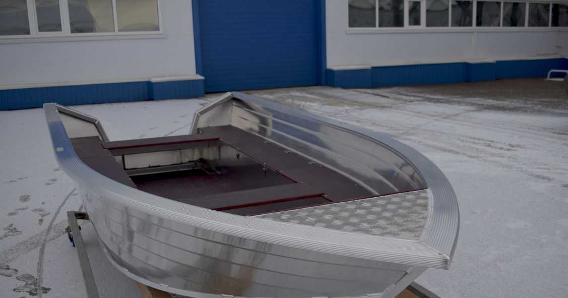 Алюминиевая лодка Неман-400 в Димитровграде Алюминиевая лодка Неман-400 в Димитровграде