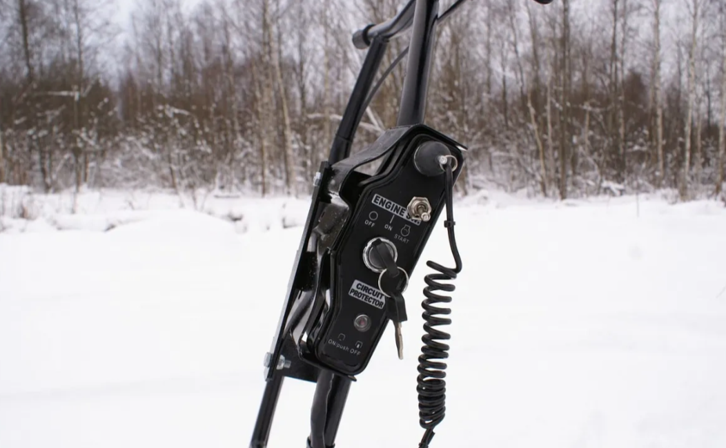 Мотобуксировщик БТС «МАЛЕК» 380/7 БЕЗ э/зап. Б/У в Димитровграде Мотобуксировщик БТС «МАЛЕК» 380/7 БЕЗ э/зап. Б/У в Димитровграде