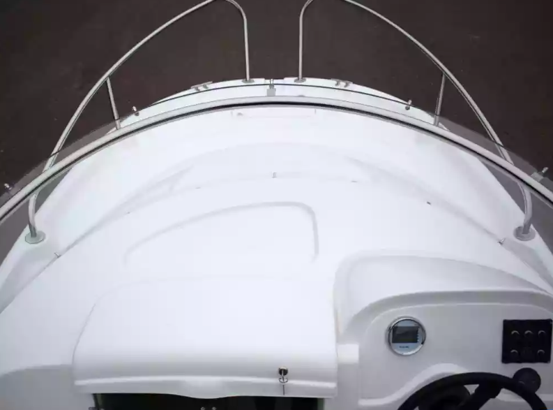 Стеклопластиковый катер Neman-530 с каютой в Димитровграде Стеклопластиковый катер Neman-530 с каютой в Димитровграде