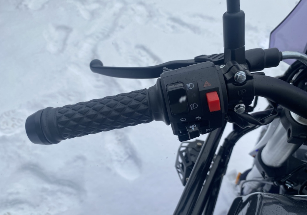 Мотоцикл TMBK FAHRENHEIT 250 (165 FMM) в Димитровграде Мотоцикл TMBK FAHRENHEIT 250 (165 FMM) в Димитровграде