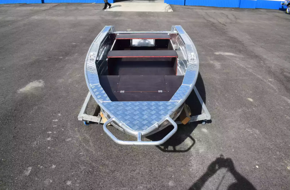 Алюминиевая лодка Wyatboat-390 P в Димитровграде Алюминиевая лодка Wyatboat-390 P в Димитровграде