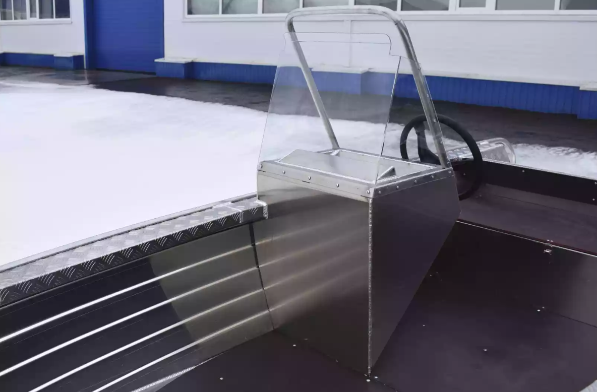 Алюминиевый катер Wyatboat-390 C в Димитровграде Алюминиевый катер Wyatboat-390 C в Димитровграде