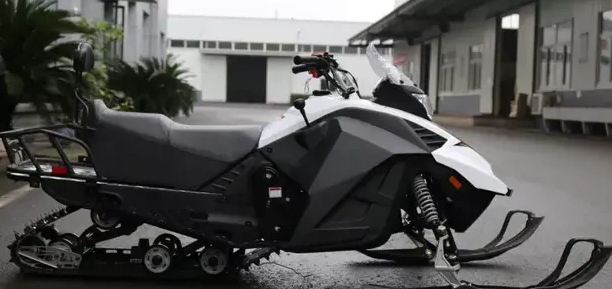 Снегоход ULAR 220 в Димитровграде Снегоход ULAR 220 в Димитровграде