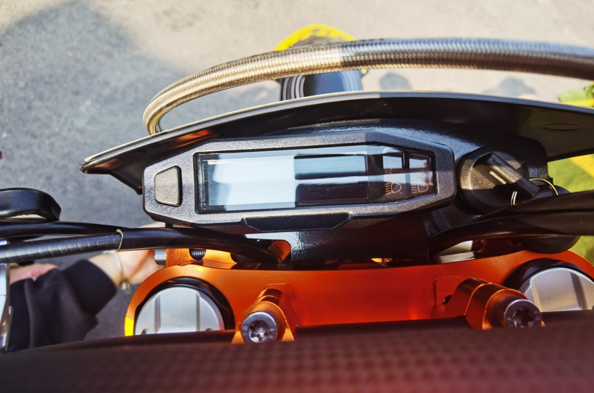 Мотоцикл JHLMOTO JHL Z8 NC300S (182-MN) в Димитровграде Мотоцикл JHLMOTO JHL Z8 NC300S (182-MN) в Димитровграде