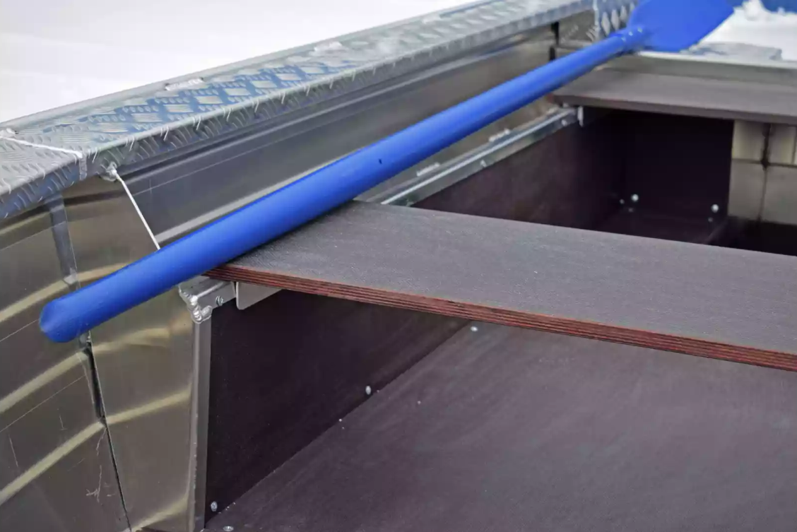 Алюминиевая лодка Wyatboat-340 Р в Димитровграде Алюминиевая лодка Wyatboat-340 Р в Димитровграде