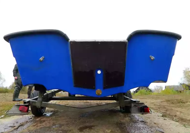 Стеклопластиковый катер Тримаран Wyatboat 430 C в Димитровграде