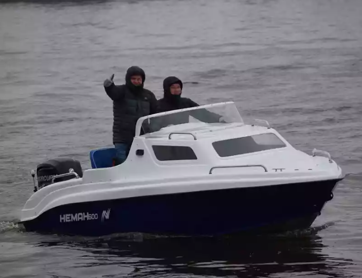 Комбинированный катер Neman-500 с каютой в Димитровграде Комбинированный катер Neman-500 с каютой в Димитровграде