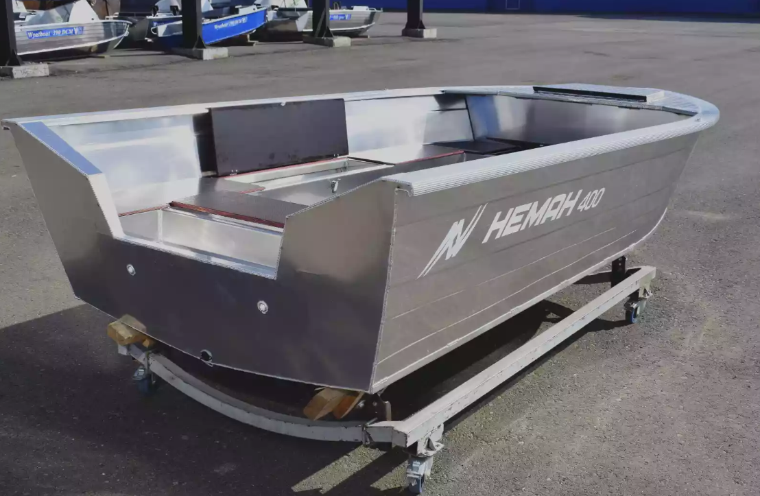 Алюминиевая лодка Неман-400 Р PRO в Димитровграде Алюминиевая лодка Неман-400 Р PRO в Димитровграде