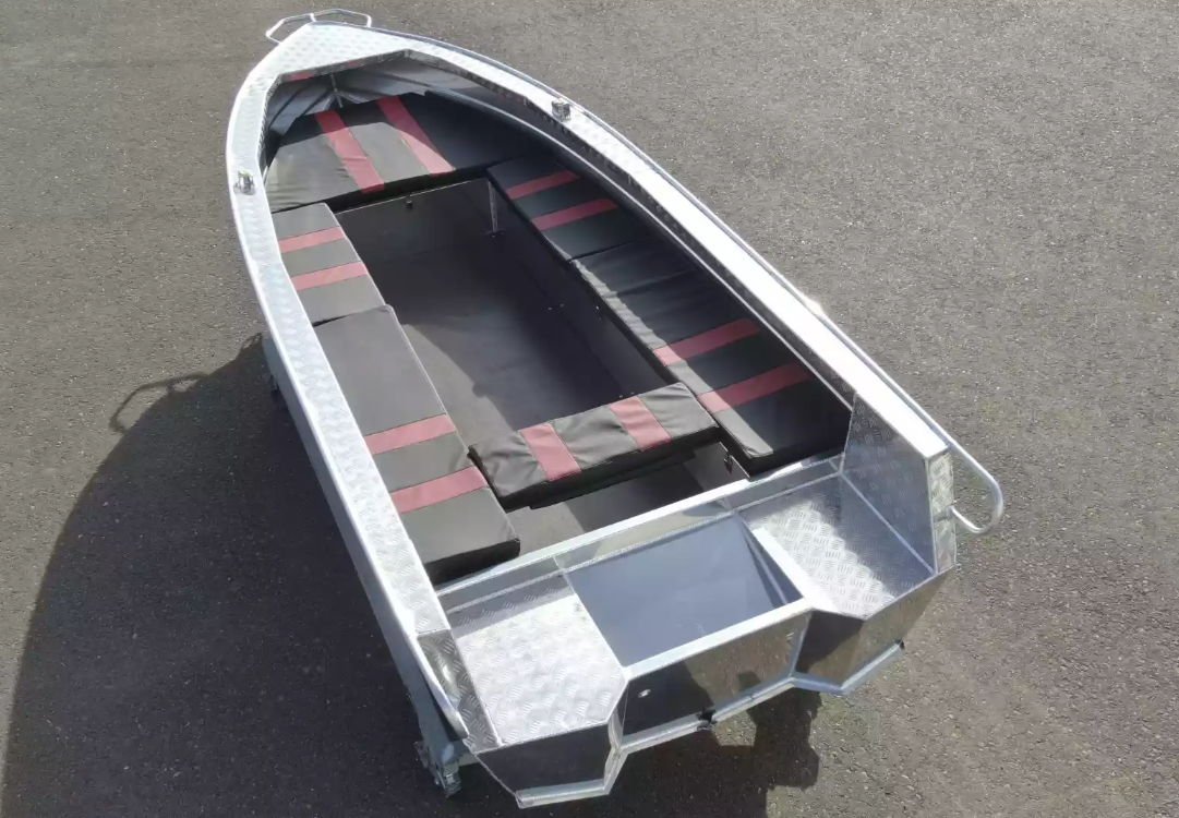 Алюминиевая лодка Wyatboat-390РМ увеличенный борт в Димитровграде Алюминиевая лодка Wyatboat-390РМ увеличенный борт в Димитровграде