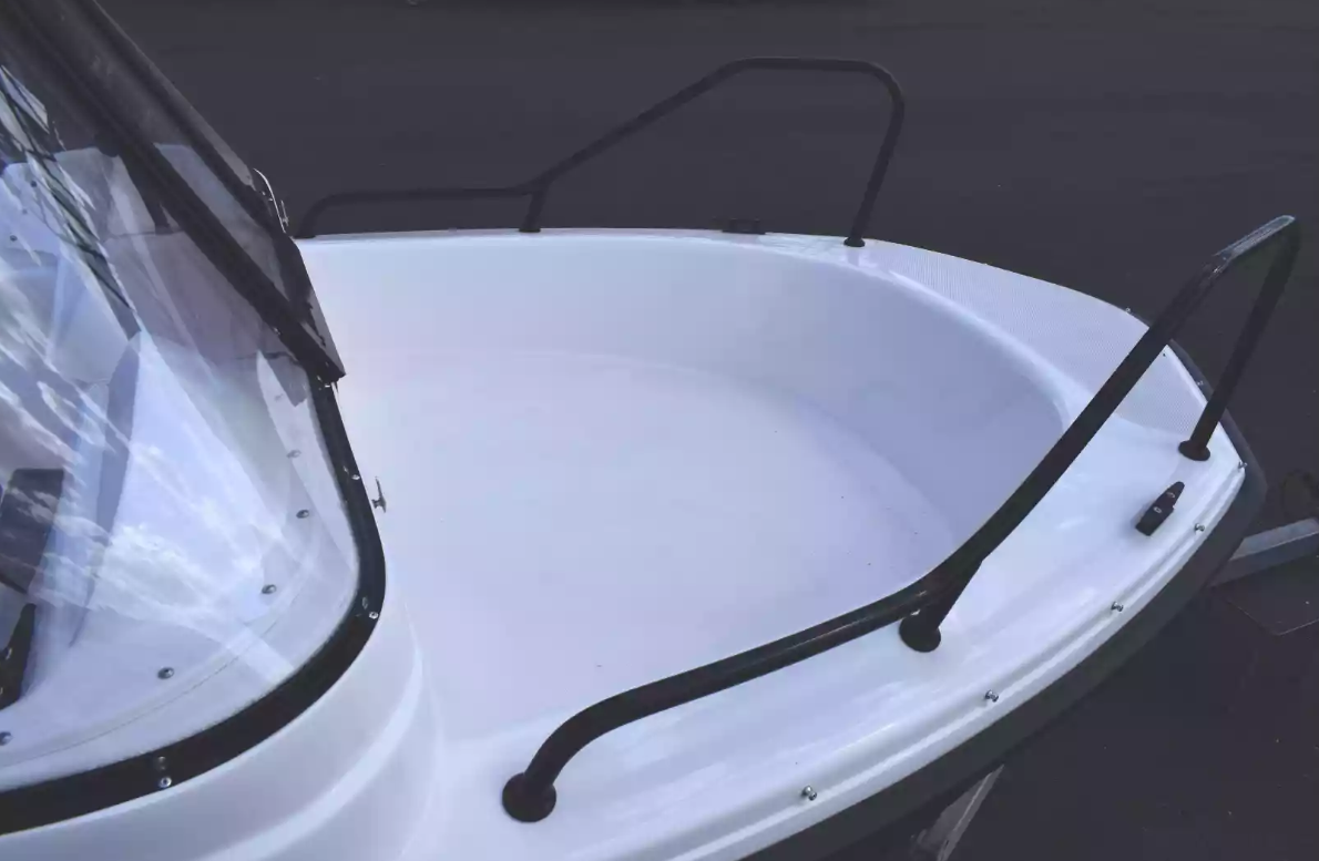 Комбинированный катер Wyatboat-430 DC в Димитровграде Комбинированный катер Wyatboat-430 DC в Димитровграде