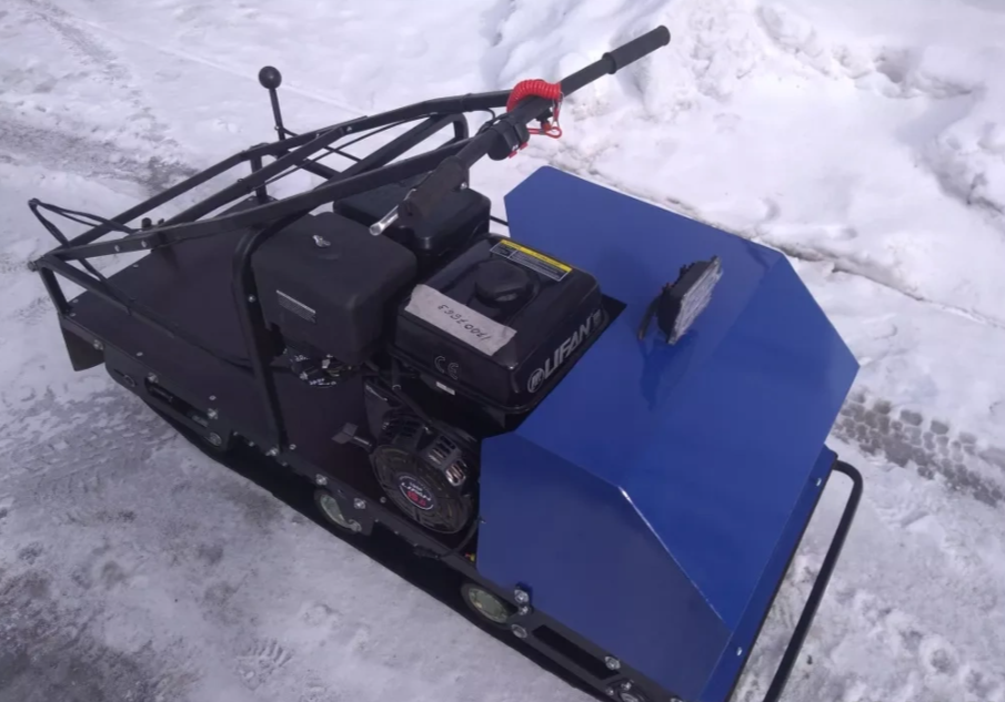 Мотобуксировщик AhtaR ЗИМА с реверсом (задний ход) в Димитровграде