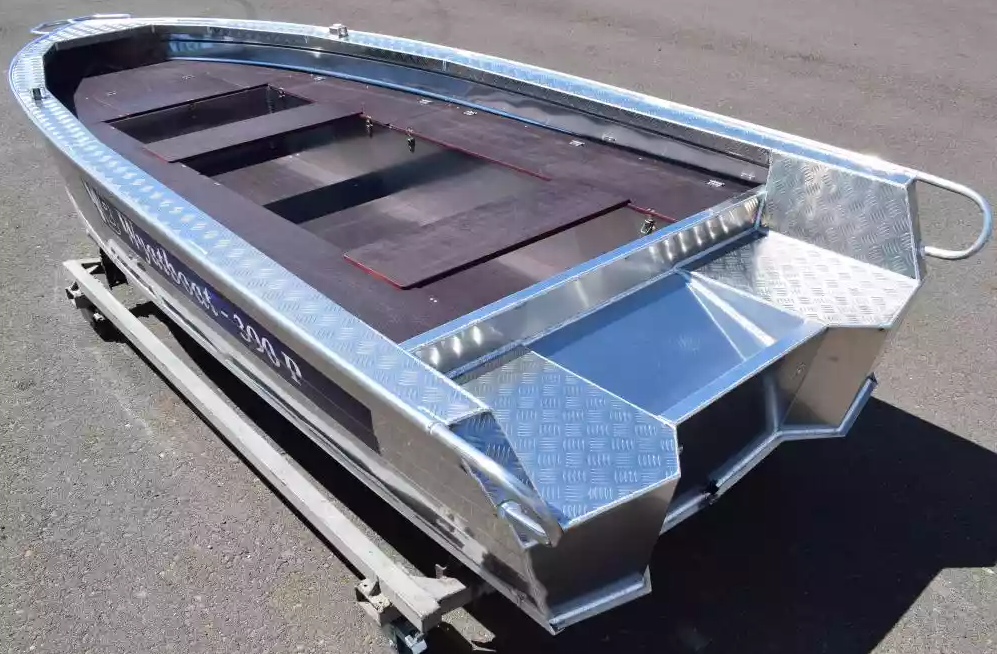 Алюминиевая лодка Wyatboat-390РМ в Димитровграде Алюминиевая лодка Wyatboat-390РМ в Димитровграде