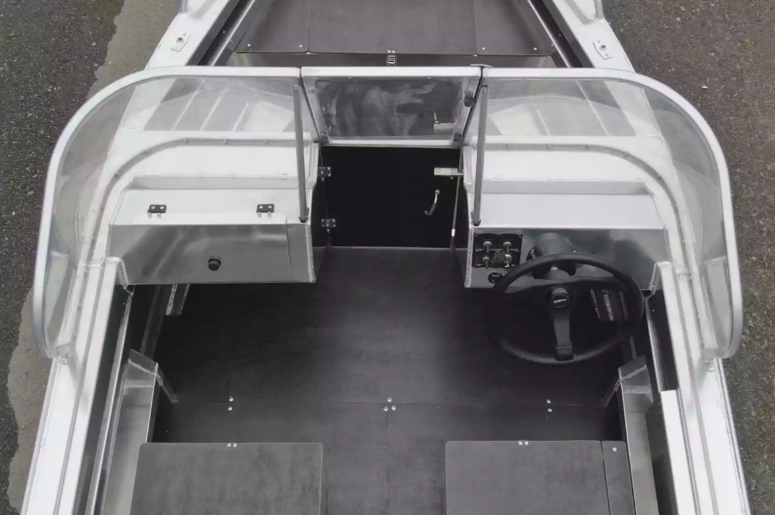 Алюминиевая лодка  Neman-400 DC в Димитровграде Алюминиевая лодка  Neman-400 DC в Димитровграде