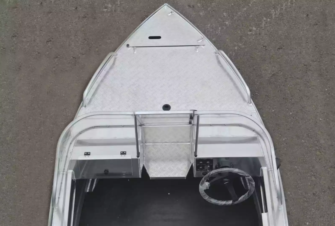 Алюминиевый катер Neman-400 PRO в Димитровграде Алюминиевый катер Neman-400 PRO в Димитровграде