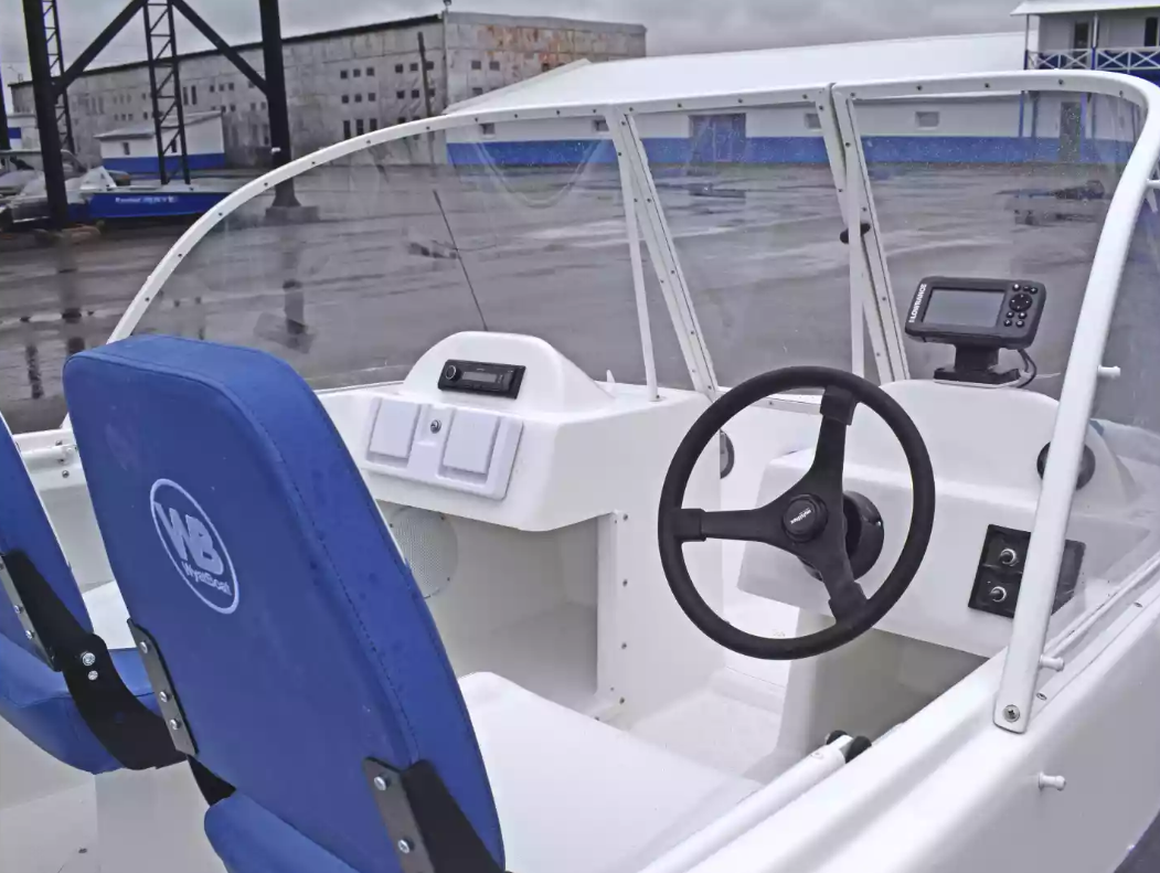 Стеклопластиковый катер Wyatboat-430DCМ (килевая) в Димитровграде Стеклопластиковый катер Wyatboat-430DCМ (килевая) в Димитровграде