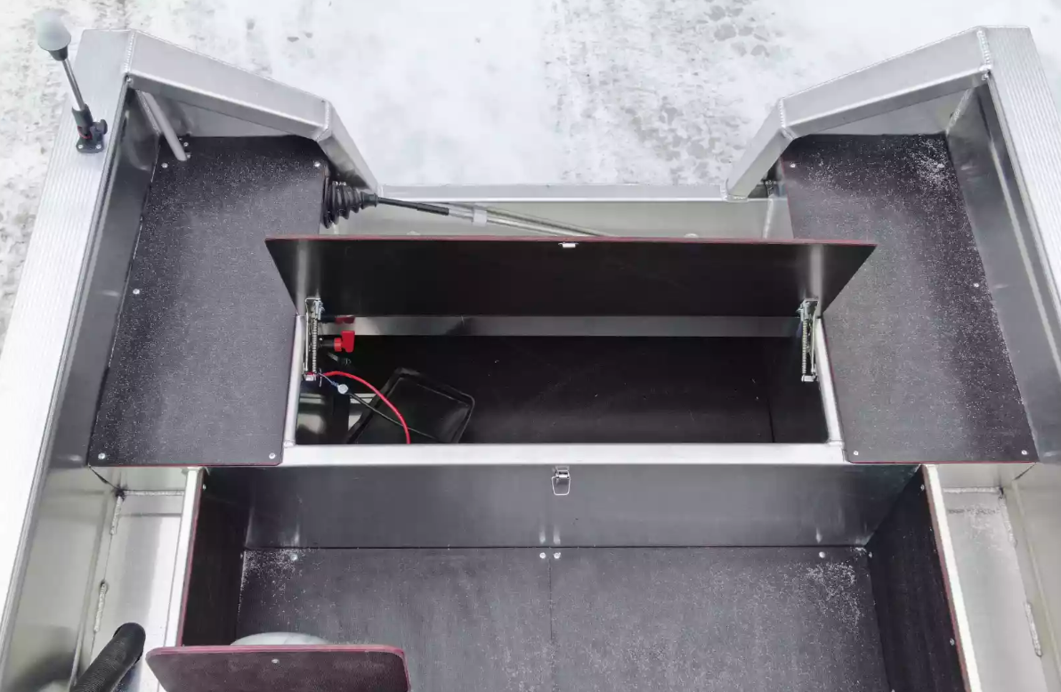 Алюминиевый катер Неман-400 С в Димитровграде Алюминиевый катер Неман-400 С в Димитровграде