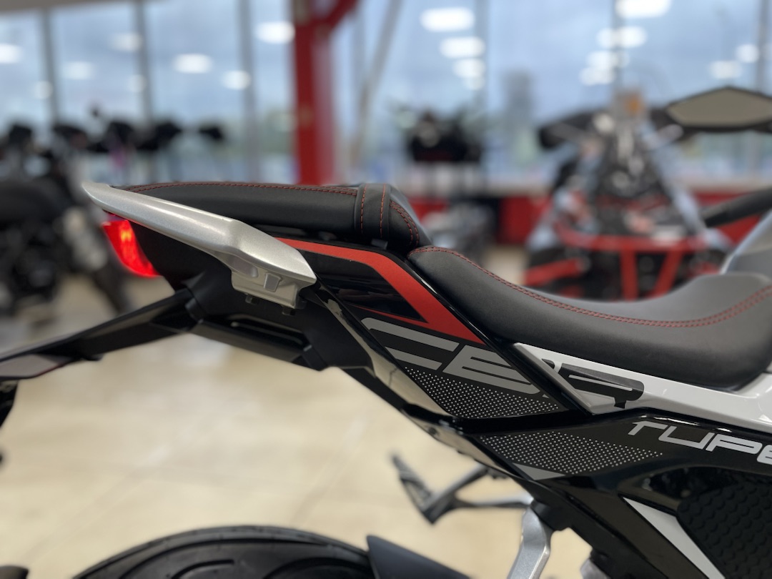 Мопед PROMAX CB150R (49) в Димитровграде Мопед PROMAX CB150R (49) в Димитровграде