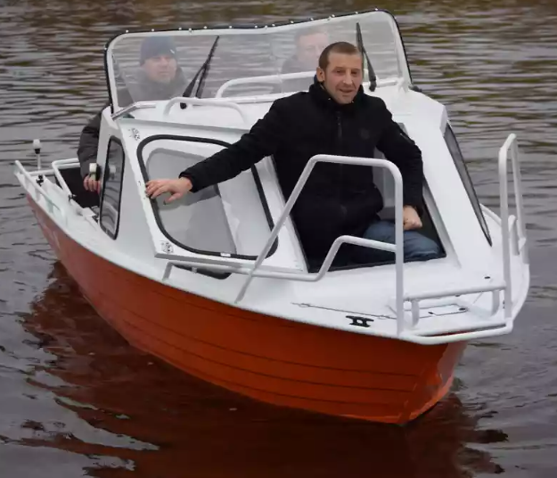 Алюминиевый катер Неман-500 (каютный) в Димитровграде