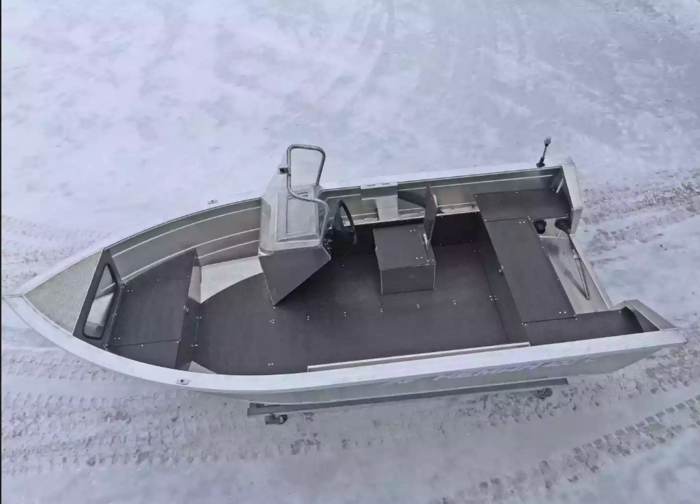 Алюминиевая лодка Неман-400 С в Димитровграде Алюминиевая лодка Неман-400 С в Димитровграде