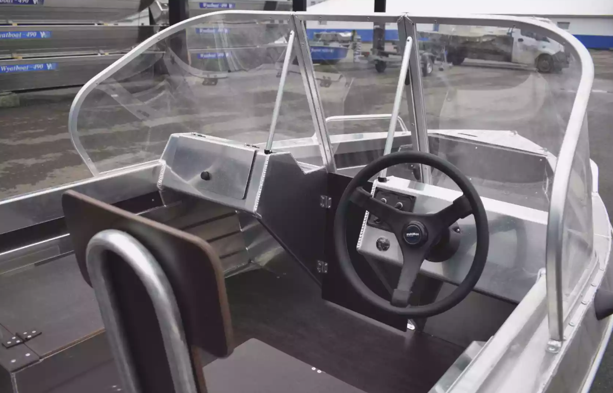 Алюминиевый катер Neman-400 DC в Димитровграде Алюминиевый катер Neman-400 DC в Димитровграде