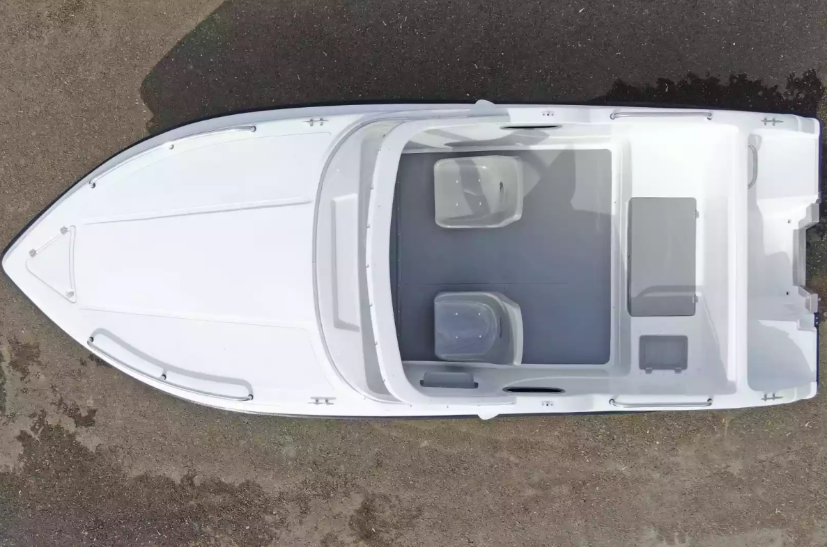 Комбинированный катер Neman-500 P в Димитровграде Комбинированный катер Neman-500 P в Димитровграде