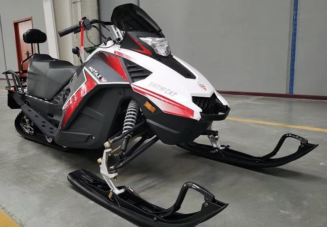 Снегоход Motax Snow Cat 180 EFI в Димитровграде Снегоход Motax Snow Cat 180 EFI в Димитровграде