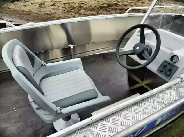 Алюминиевый катер Wyatboat-460 C в Димитровграде Алюминиевый катер Wyatboat-460 C в Димитровграде