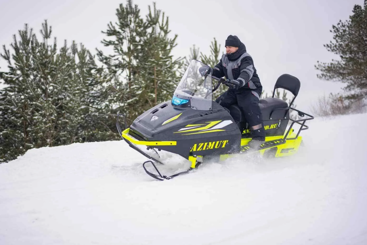 Миниснегоход Бурлак Азимут 20 л.с.  Б/У в Димитровграде Миниснегоход Бурлак Азимут 20 л.с.  Б/У в Димитровграде