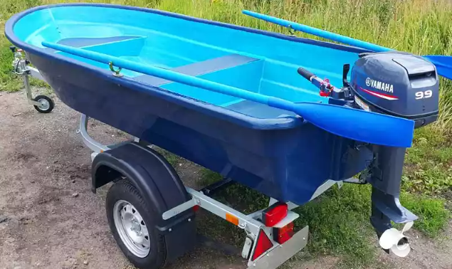 Стеклопластиковая лодка Neman-340 (тримаран) в Димитровграде Стеклопластиковая лодка Neman-340 (тримаран) в Димитровграде