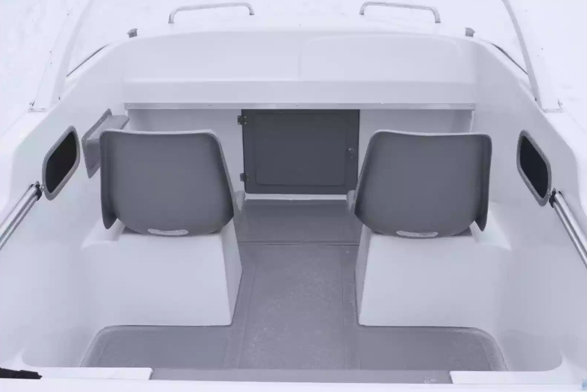 Стеклопластиковый катер Neman-450 в Димитровграде Стеклопластиковый катер Neman-450 в Димитровграде