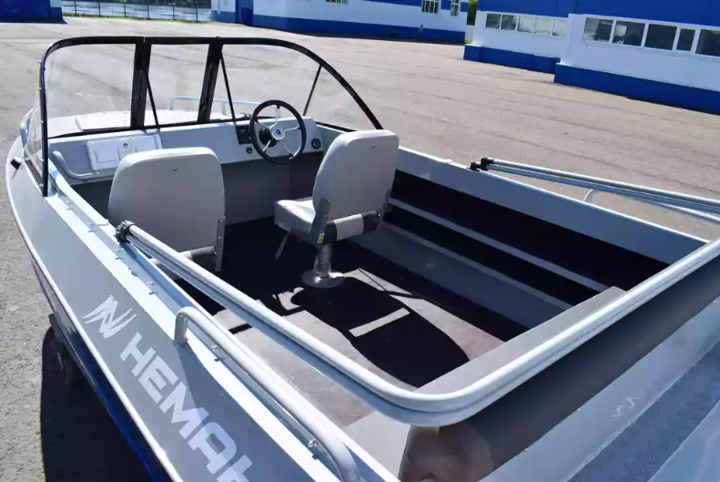 Алюминиевый катер Неман 500 в Димитровграде Алюминиевый катер Неман 500 в Димитровграде