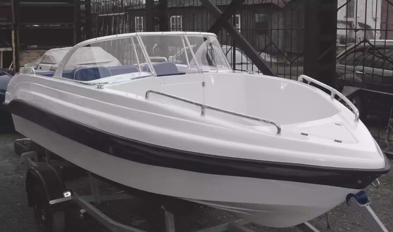 Стеклопластиковый катер Neman-500 Open в Димитровграде Стеклопластиковый катер Neman-500 Open в Димитровграде