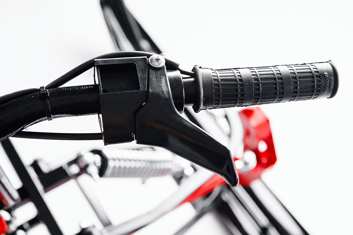 Лыжный модуль IKUDZO с подогревом ручек пластиковые лыжи в Димитровграде Лыжный модуль IKUDZO с подогревом ручек пластиковые лыжи в Димитровграде