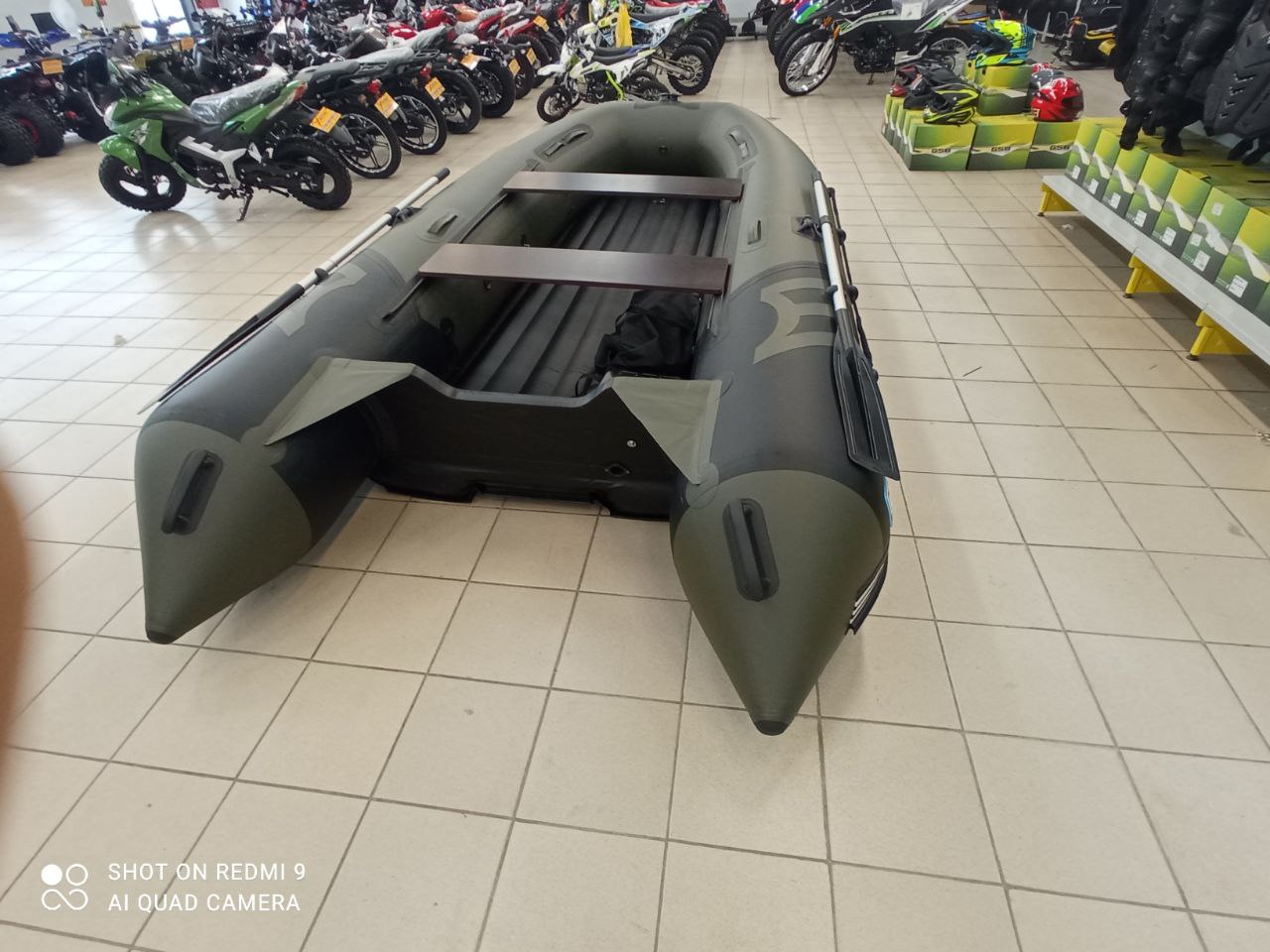 Лодка MISHIMO RIVER JET 400 под водомет в Димитровграде Лодка MISHIMO RIVER JET 400 под водомет в Димитровграде