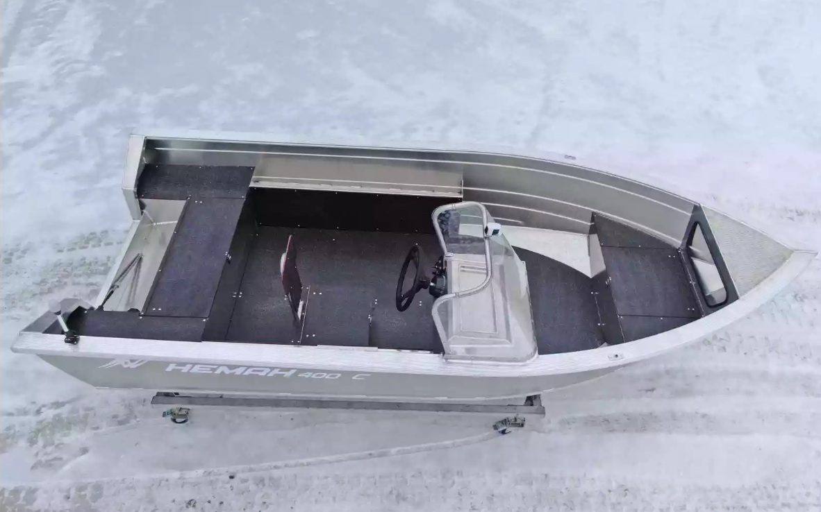 Алюминиевый катер Неман-400 С в Димитровграде Алюминиевый катер Неман-400 С в Димитровграде