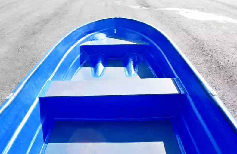 Стеклопластиковая лодка Neman-340 (тримаран) в Димитровграде Стеклопластиковая лодка Neman-340 (тримаран) в Димитровграде