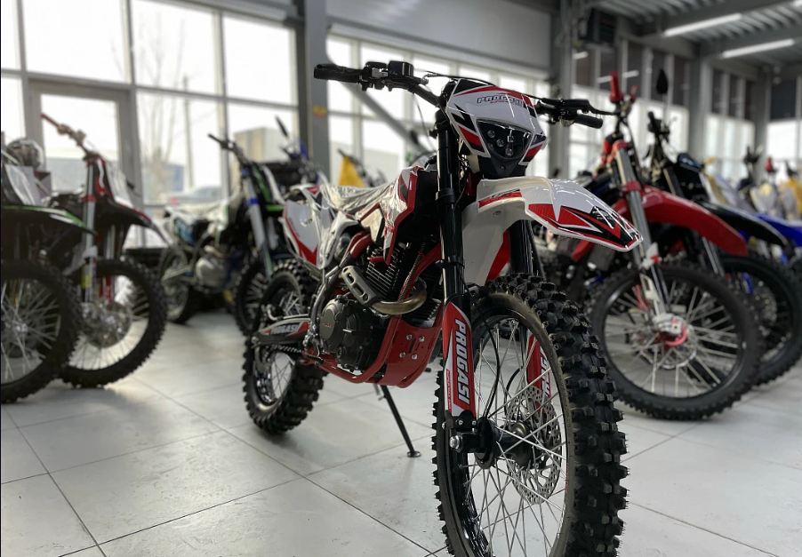 Мотоцикл Progasi SUPER MAX 250 PRO SPORT в Димитровграде Мотоцикл Progasi SUPER MAX 250 PRO SPORT в Димитровграде