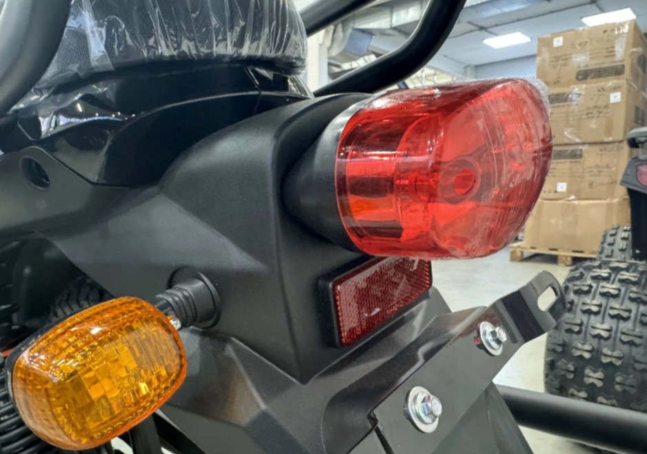 Мопед PROMAX ALPHA TOURIST 150(49) LUX в Димитровграде Мопед PROMAX ALPHA TOURIST 150(49) LUX в Димитровграде