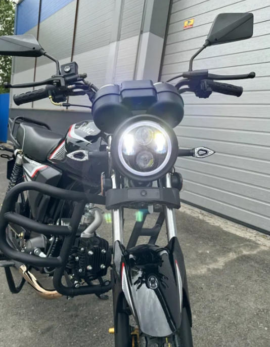 Мопед PROMAX SUPER MAX 150 LED в Димитровграде Мопед PROMAX SUPER MAX 150 LED в Димитровграде