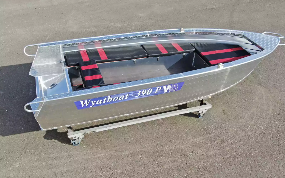 Алюминиевая лодка Wyatboat-390РМ увеличенный борт в Димитровграде Алюминиевая лодка Wyatboat-390РМ увеличенный борт в Димитровграде