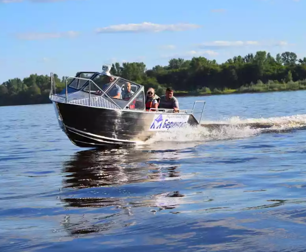 Алюминиевый катер Неман 550 в Димитровграде Алюминиевый катер Неман 550 в Димитровграде