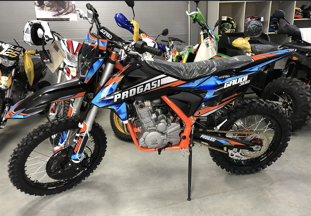 Мотоцикл Progasi Gaudi 300 в Димитровграде Мотоцикл Progasi Gaudi 300 в Димитровграде