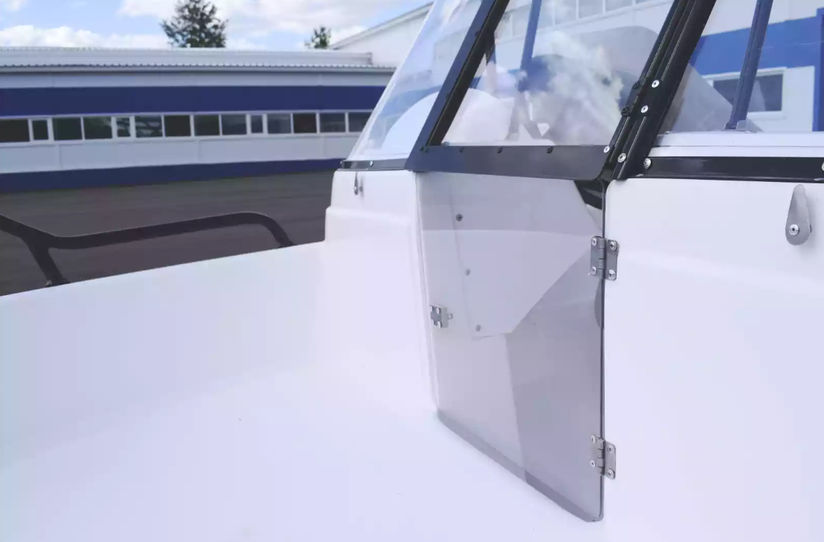 Комбинированный катер Wyatboat-430 DC в Димитровграде Комбинированный катер Wyatboat-430 DC в Димитровграде