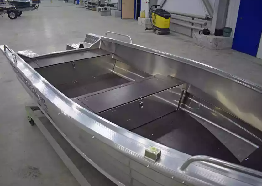 Алюминиевая лодка  Wyatboat-430 Р в Димитровграде Алюминиевая лодка  Wyatboat-430 Р в Димитровграде